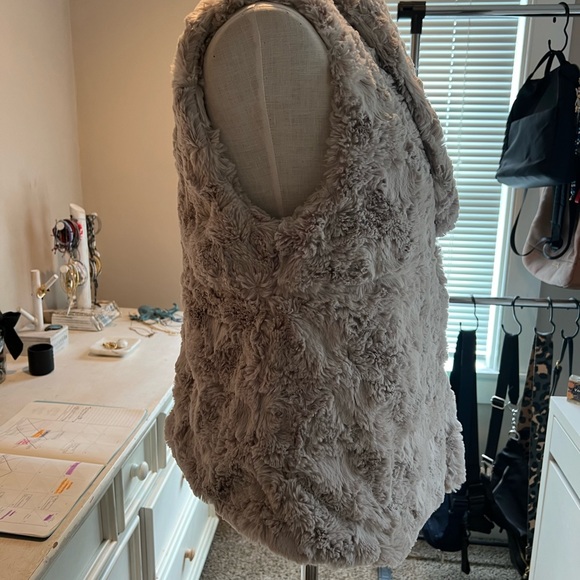 Dylan vest brand new - Picture 4 of 5